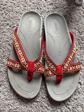 Earth Flip Flop with Red Sewn Straps
